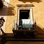 Infinite Adaptability Paradigms: Residential Designs Transcending Traditional Boundaries