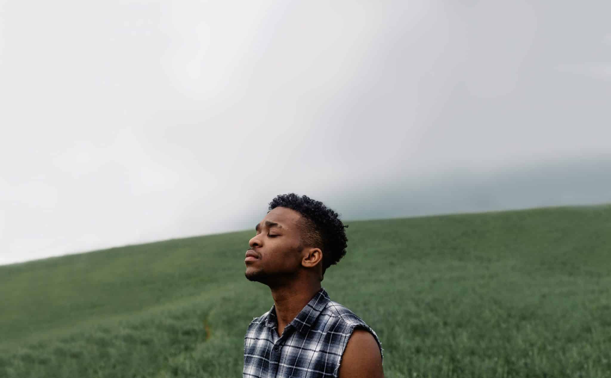 Navigating Invisible Emotional Landscapes: Advanced Traveler's Resilience